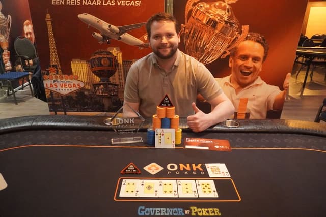 Luc Balk wint Pokerkampioenschap van Vroomshoop 