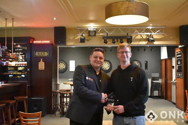 Nick Rijsbaarman wint Pokerkampioenschap van Nijkerk september 2025