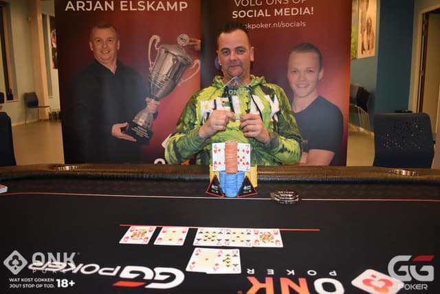 John Kombrink wint Pokerkampioenschap van Zwaag