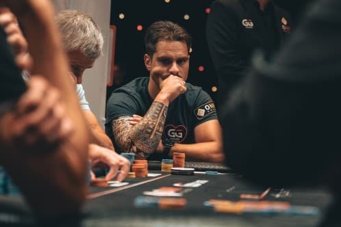 Stef Molenaar wint Pokerkampioenschap van Zwaag