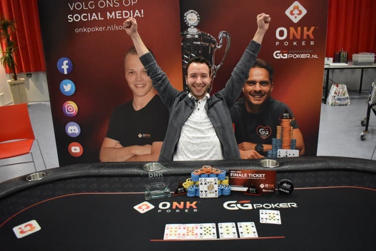 Winnaar Pokerkampioenschap Willemstad