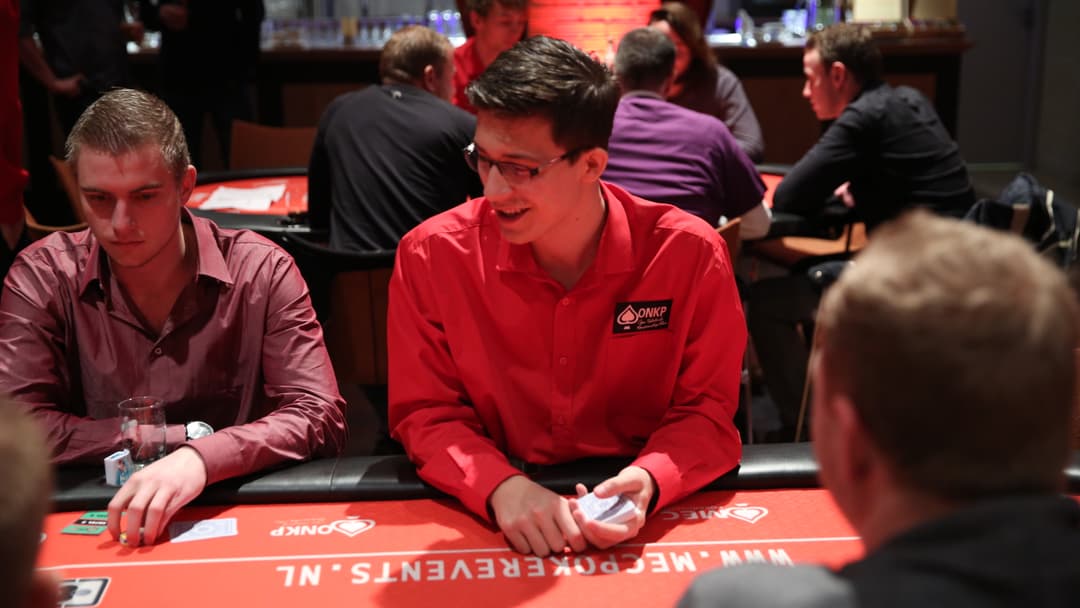 Beelden NTKP Finale: Tussenstand en feature table sit & go ronde 2 en 3!