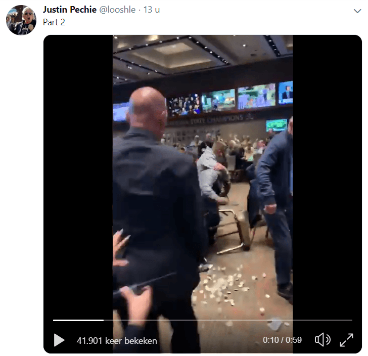 Bijzonder filmpje opgedoken op Twitter. In Amerika ontstond er een gevecht in een pokerroom.