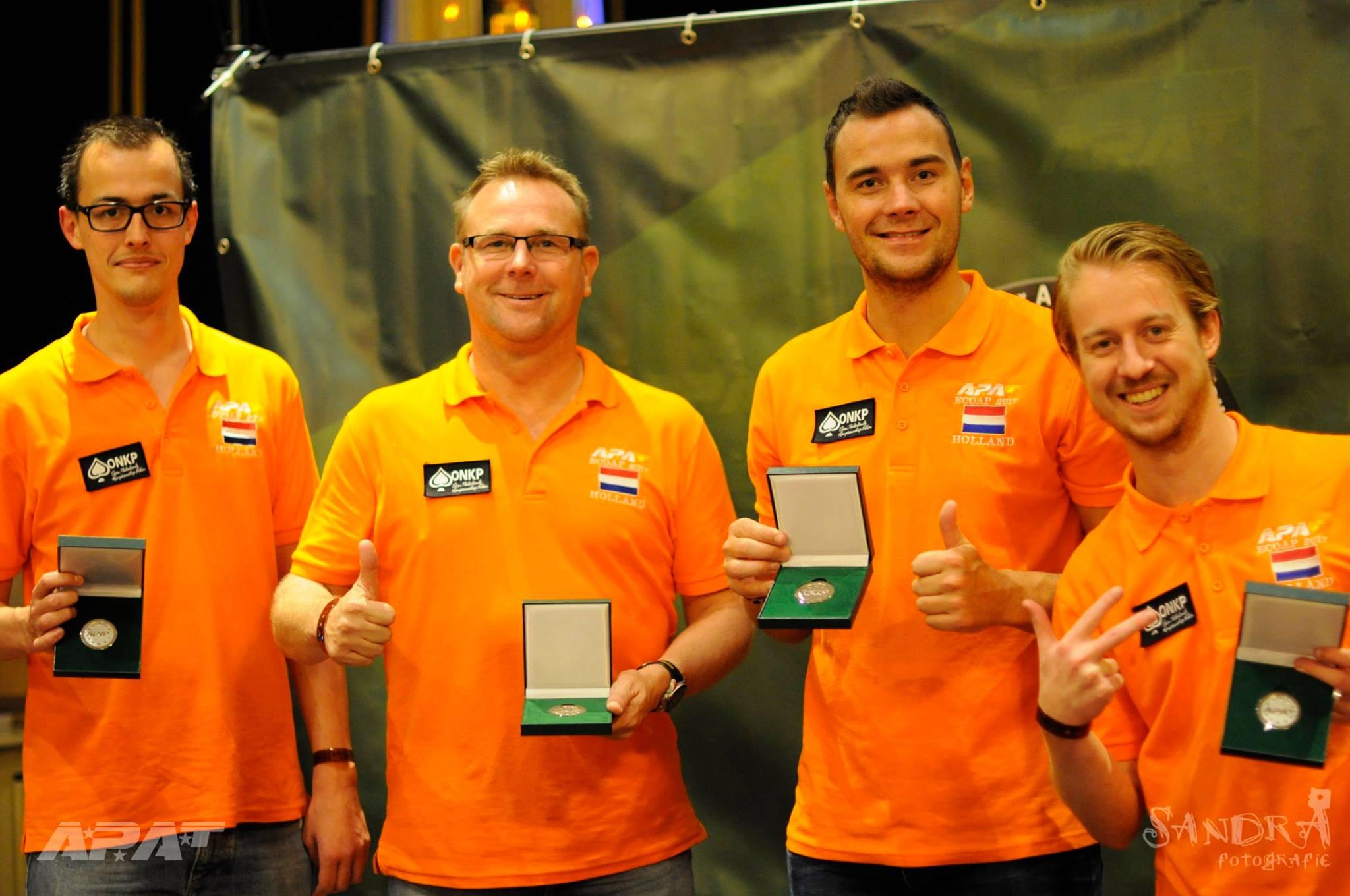 Team Holland 2e bij EK Amateur Poker