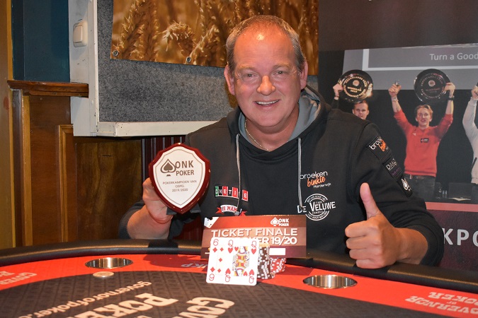 Poker Koning Johan Huisman haalt 6e finale op rij!